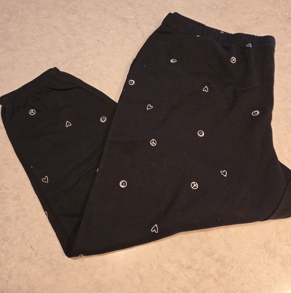 Peace Love World Black Joggers 2X